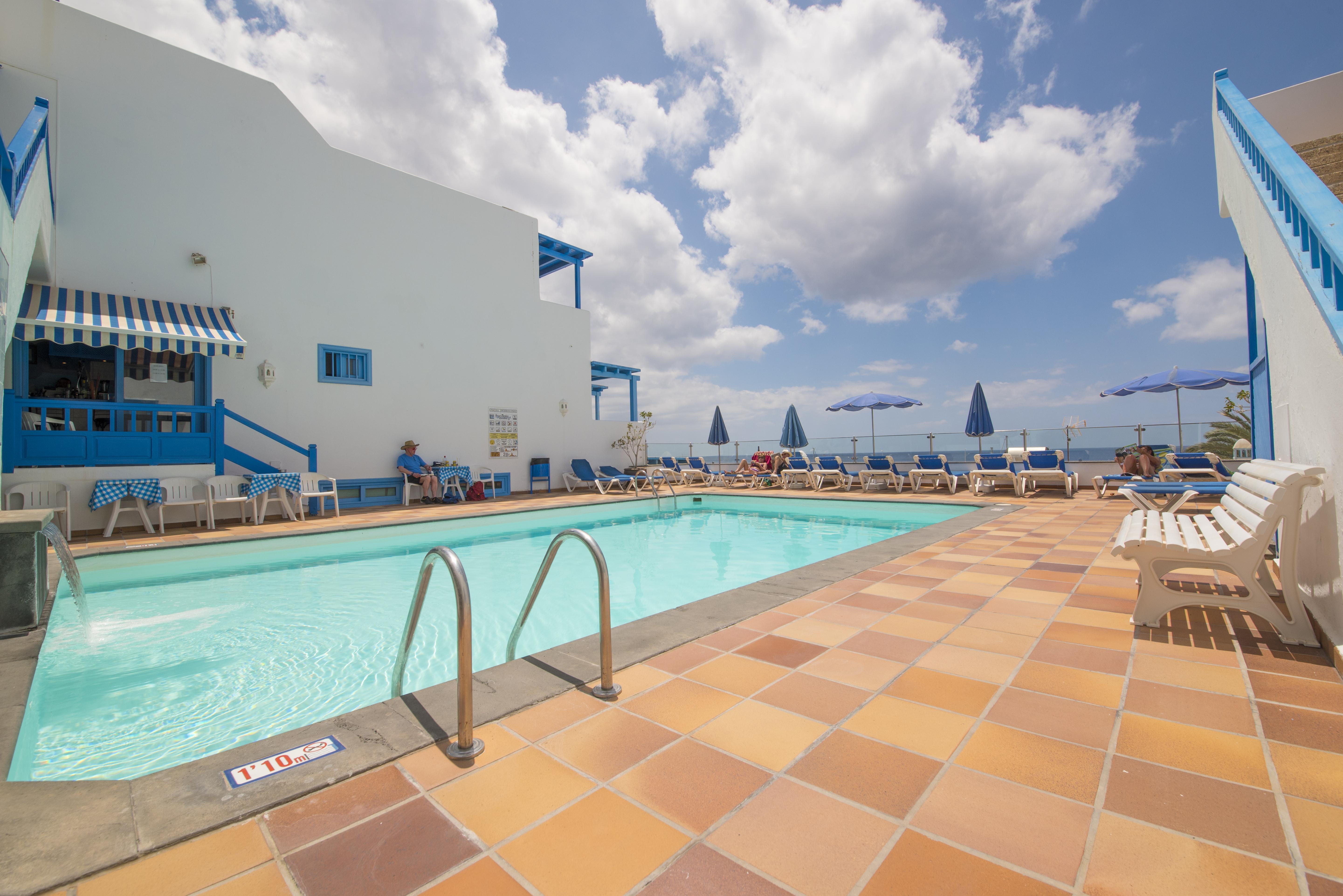Apartamentos Agua Marina Puerto del Carmen  Exteriör bild